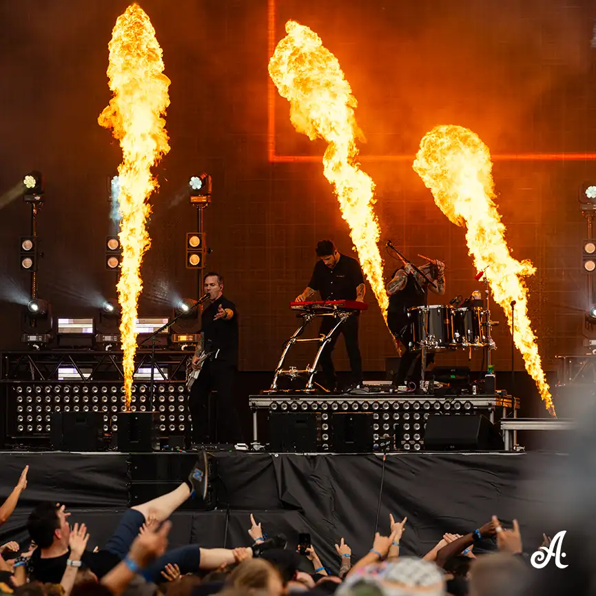 Concert Papa Roach feux d'artifices - HellFest 2023 - Photo évènement - Alexis GALINDO
